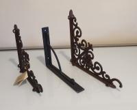 תומכי מדפים מברזל יצוק